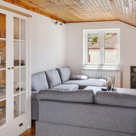 Apartment Busola Kotor Bagian luar foto