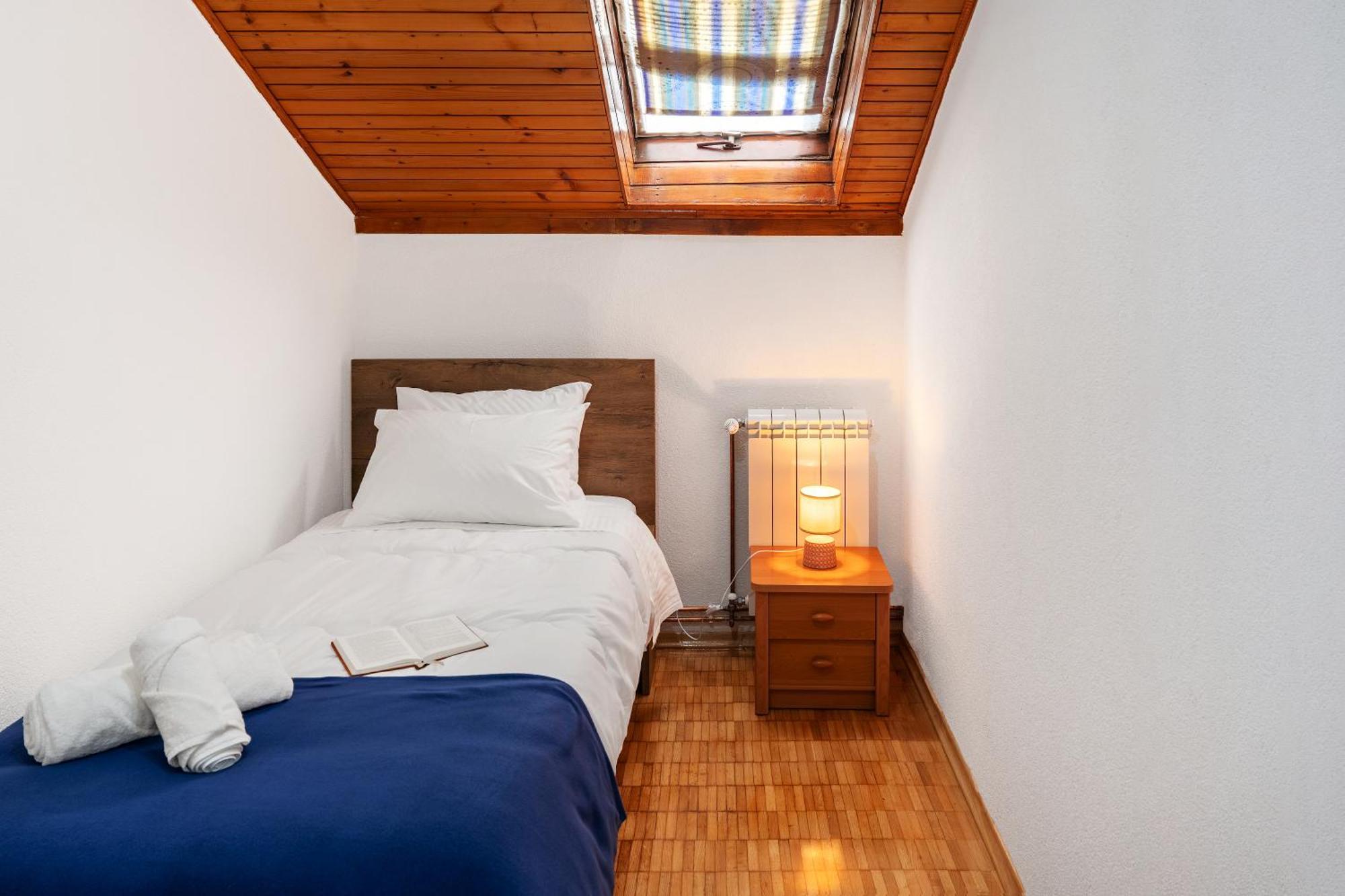 Apartment Busola Kotor Bagian luar foto
